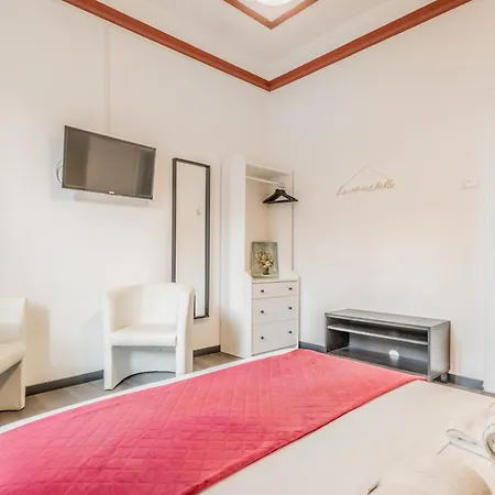 Giuliano * ローマ